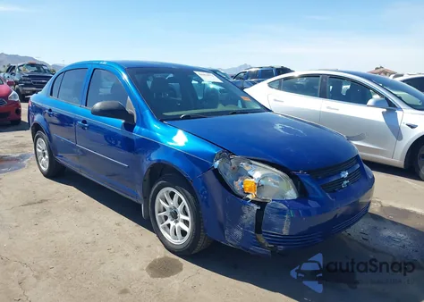 2005 Chevrolet Cobalt z USA, uszkodzony, nr VIN 1G1AK52F657515153